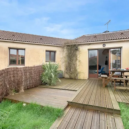 Maison De Et Jardin Proche Plage A Vakantiehuis Pornic